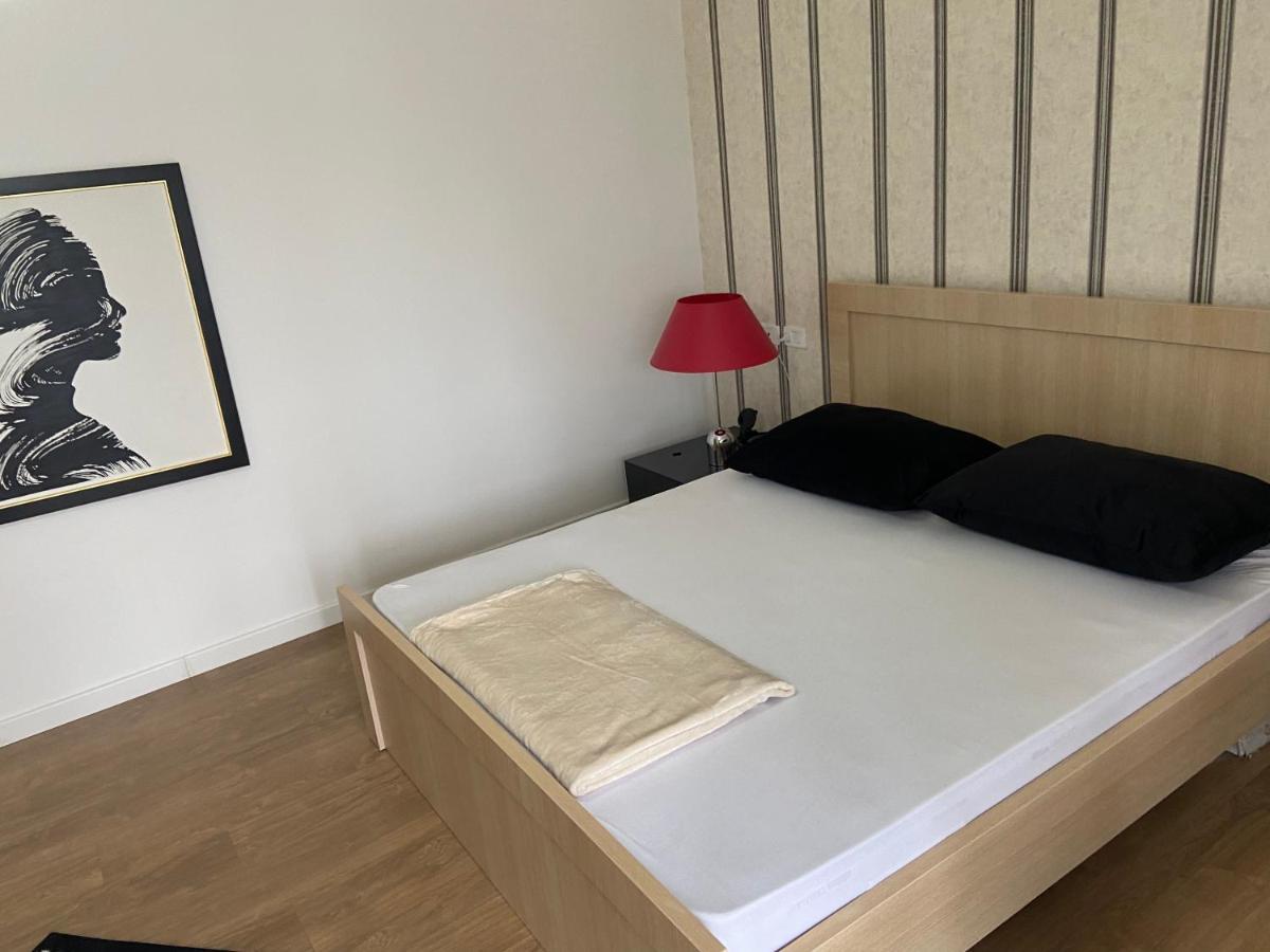 Mb Luxury Apartments 地拉那 外观 照片