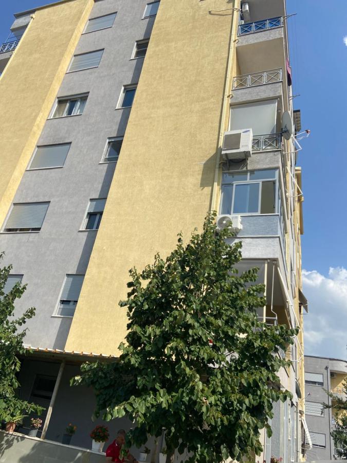 Mb Luxury Apartments 地拉那 外观 照片