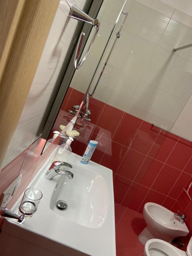 Mb Luxury Apartments 地拉那 外观 照片