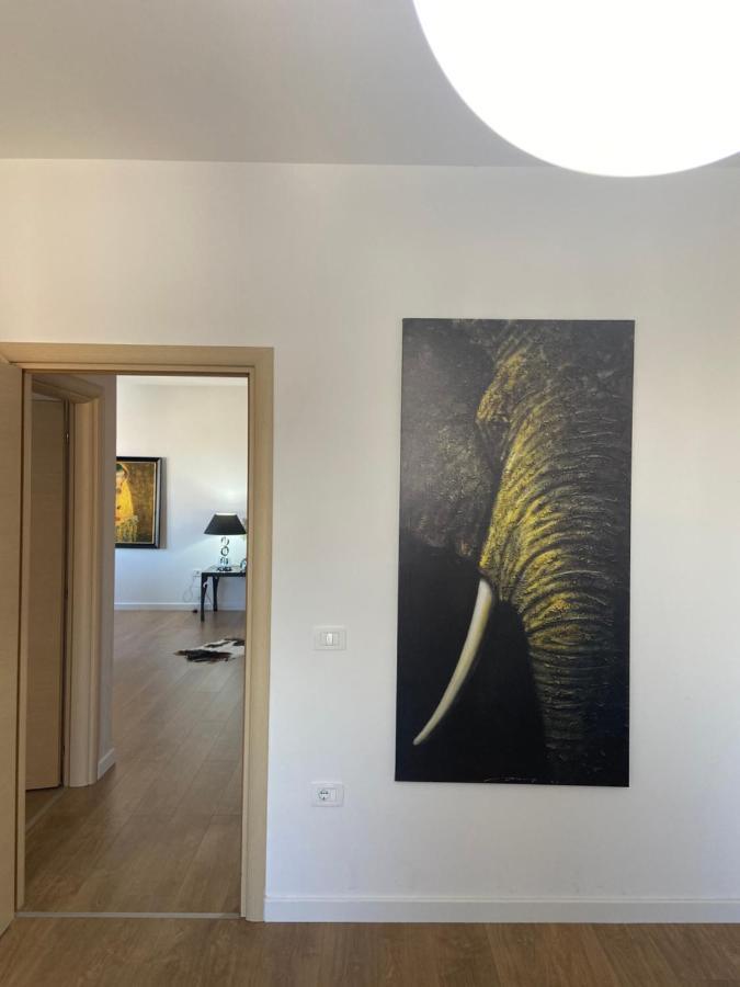 Mb Luxury Apartments 地拉那 外观 照片